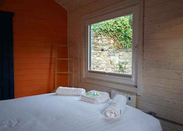 West Wicklow Glamping With Hot Tub